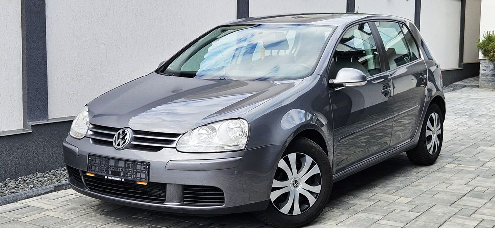 Vw Golf 5   **Benzina**