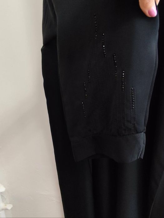 Abaya, caftan, rochie tradiționala