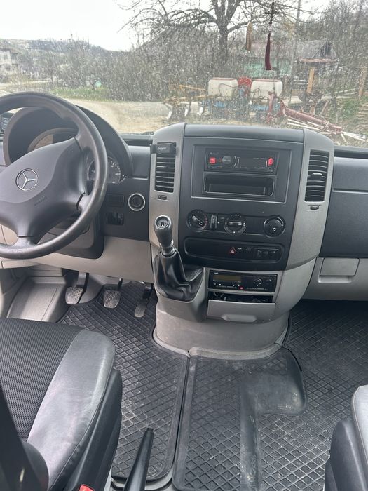 Mercedes Sprinter 519 basculabil