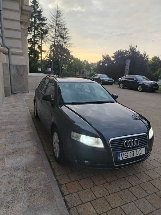 Vând Audi A4 b7 1.9 TDI