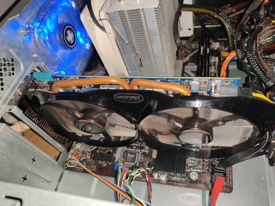 Gigabyte Radeon HD7850 2gb 256bit, za gta 5, witcher 3 to easy