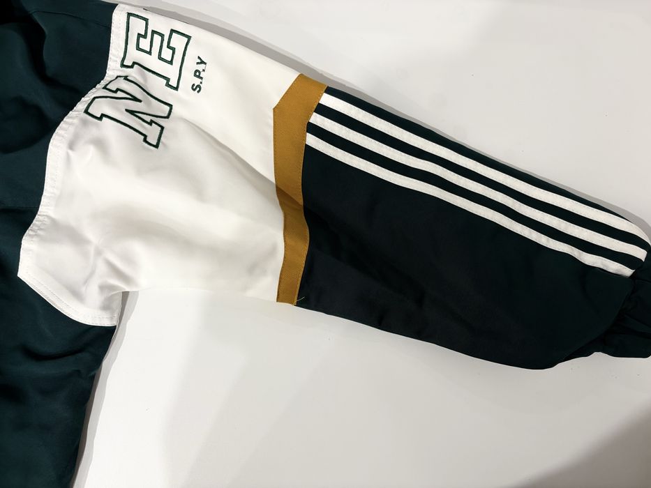 бомбер от adidas