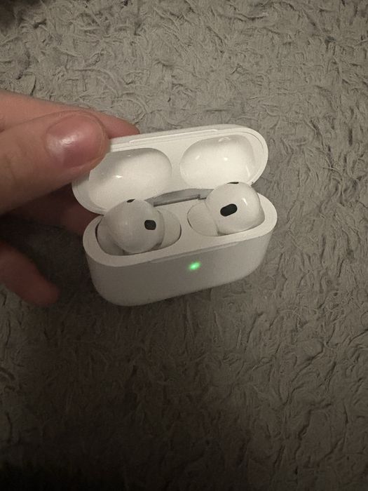 AirPods Pro 2nd Generation with MagSafe Charging Case