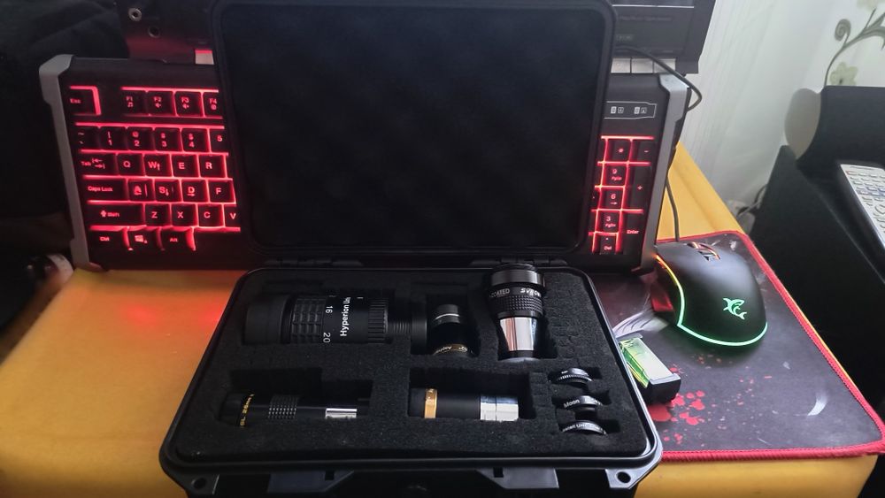 Set oculare+ baader zoom 8-24mm