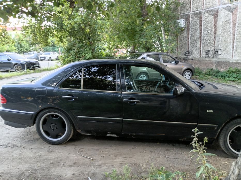 Мерс 210 2.3 механика