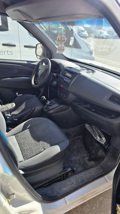 Fiat Doblo 1.3 Multijet 2014 – utilitară, consum mic, perfectă pentru lucru