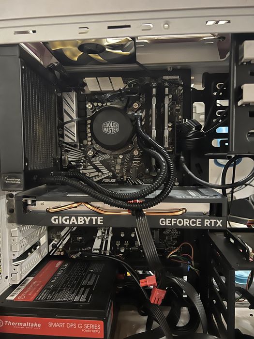 Pc gaming i9+rtx4060+16gbRAM