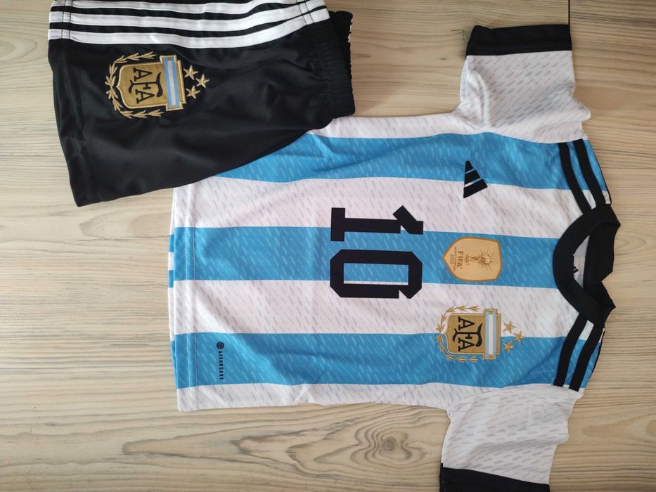 Ново детско-юношески костюмче Messi 10 Аржентина