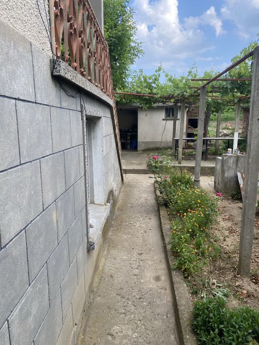 Продава се Къща в с. Брестовица, Област Русе - 1500 кв.м за 16 €/кв.м - Снимка #1