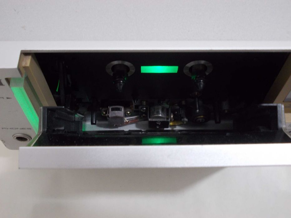 Кассетная дека AKAI- 31 GX