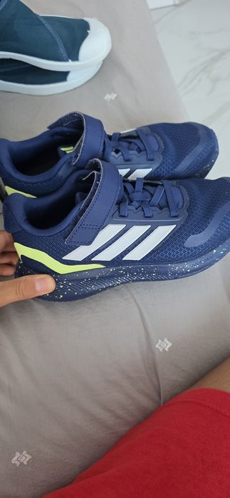 Adidasi adidas copii