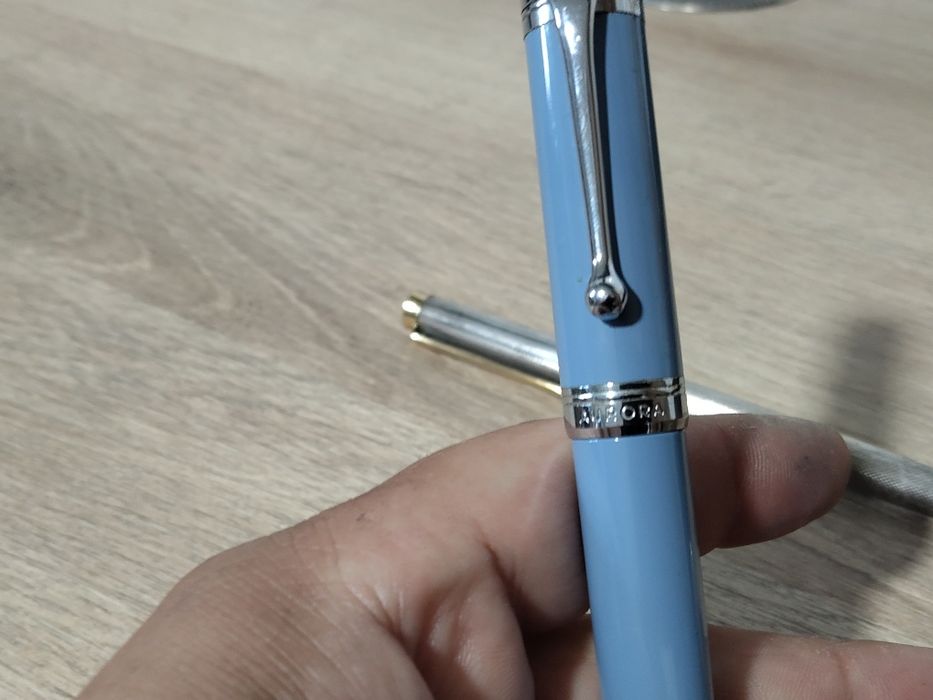 3 броя писалки PELIKAN