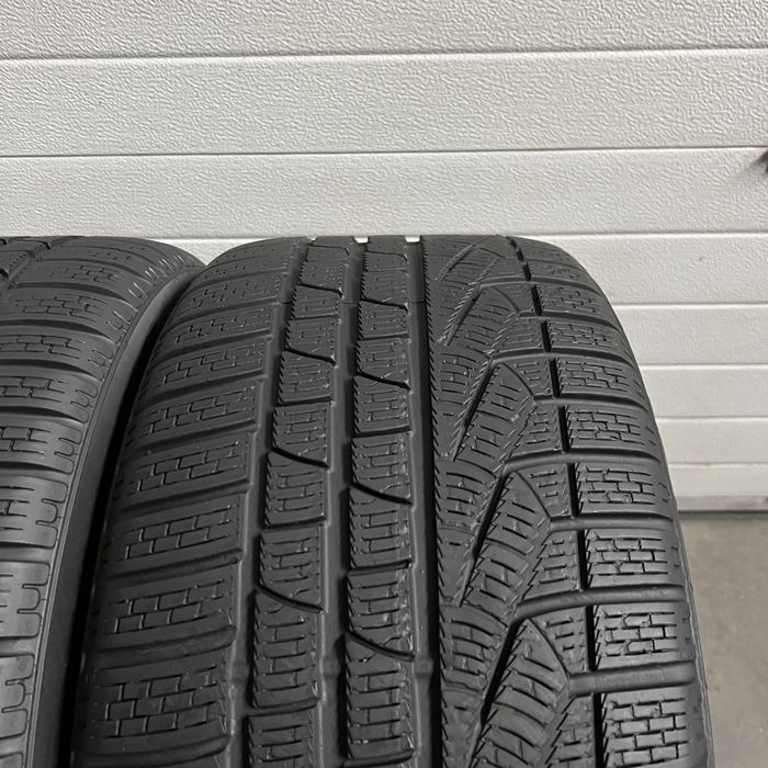 2 Anvelope iarna 265 45 18 Pirelli
