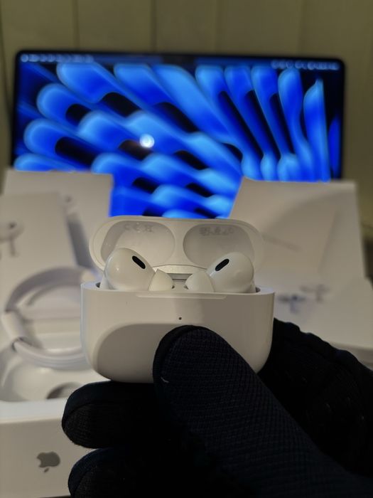 Apple AirPods Pro (2nd Generation) – чисто нови