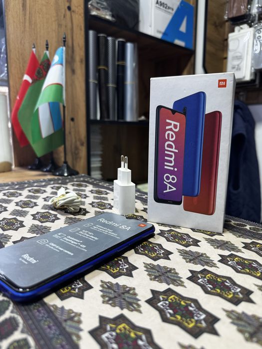Redmi-8A 2/32 karobka dacument oddiy ishlatishga yaxshi telefon