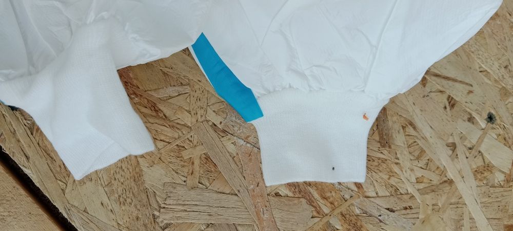 Защитный комбинезон