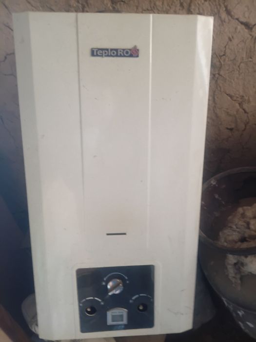 Газовый колонна 2шт