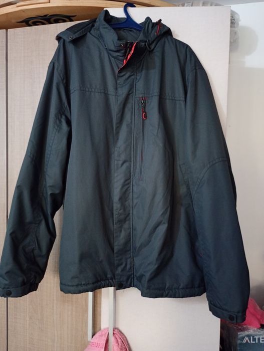 Куртка демисезонная мужская р. 64