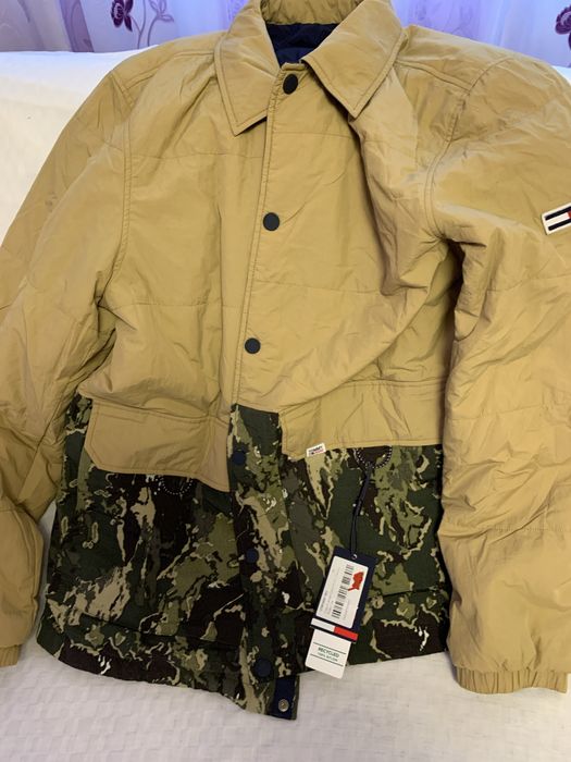 Jacheta stil sacou cu doua fetet tommy jeans