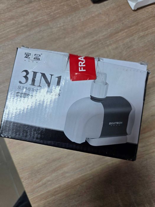Pompa submersibila pentru acvariu Boxtech, pompa de alimentare cu apa pentru acvariu cu 3 duze