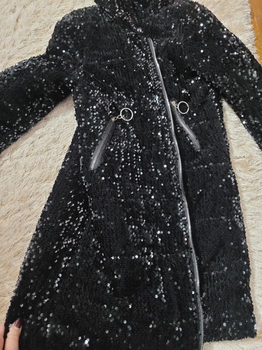 Superba geaca din paiete M!