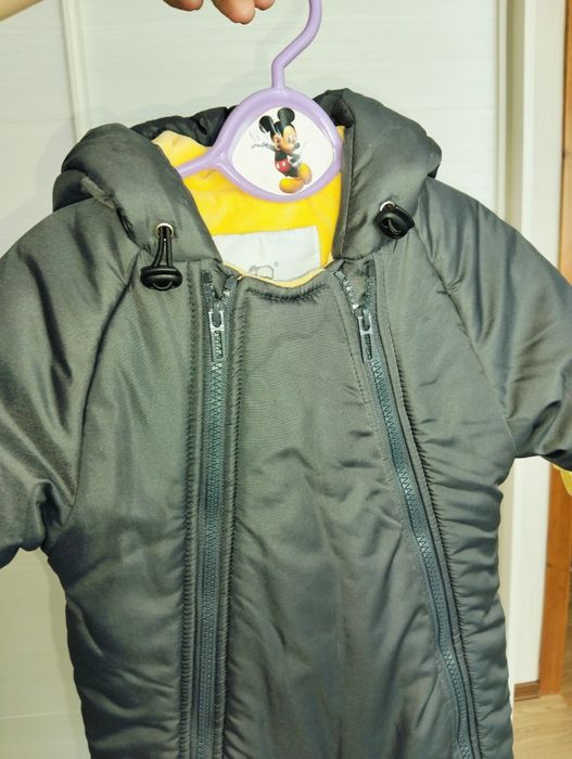 Продам комбинезон весенний