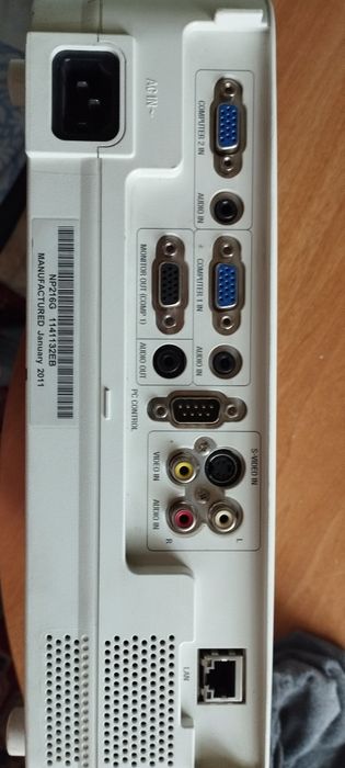 Проектор 2011 года  NEC