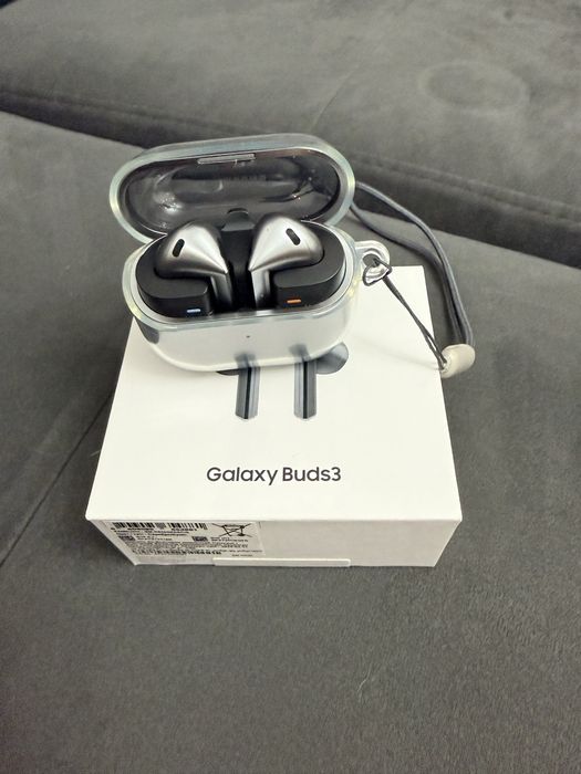 Продам наушники samsung buds 3