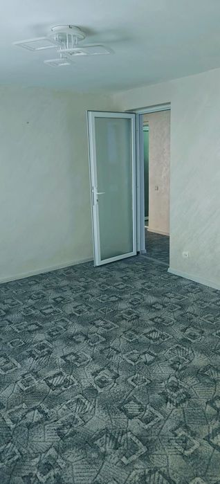 Vând casă Tg-jiu