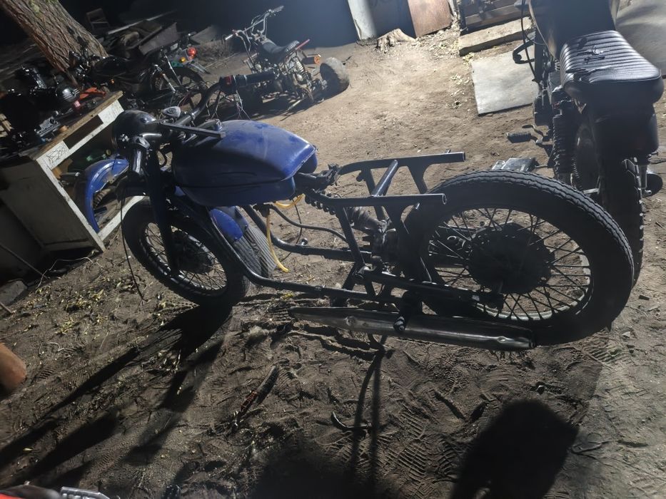 Мотоцикл урал 650