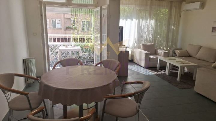 Продава се Двустаен апартамент в София, Борово - 80 кв.м за 3688 €/кв.м - Снимка #1