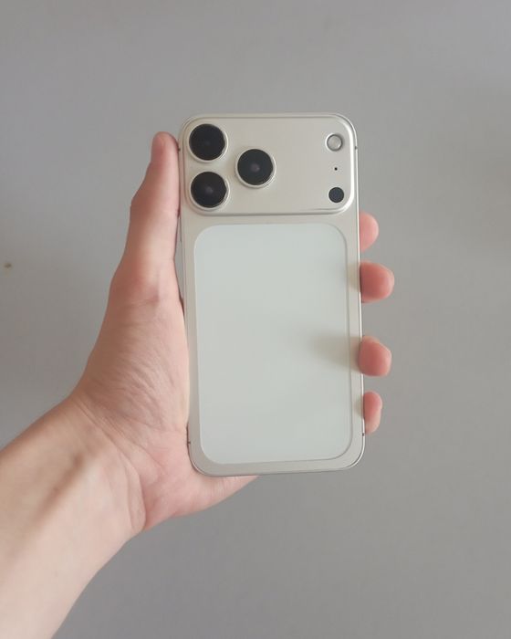 Iphone X 17 pro korpus