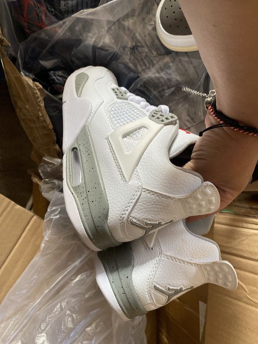 Adidasi  Jordan