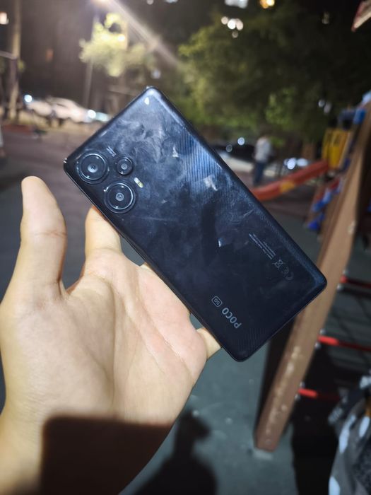 Poco f5 в хорошем состоянии