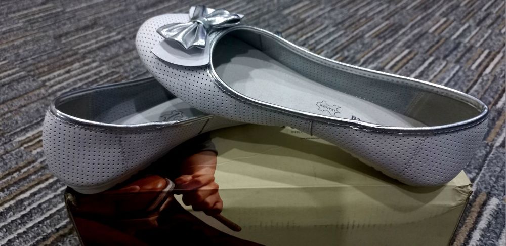 Продам кожаные балетки