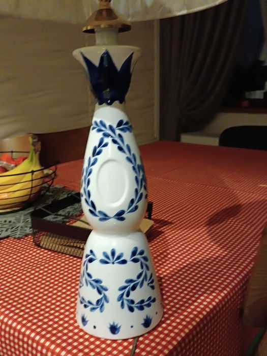 Настолна лампа за осветление Azul