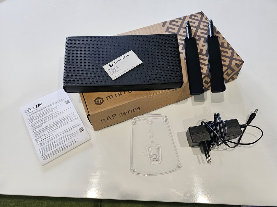 Рутер MikroTik hAP aX3