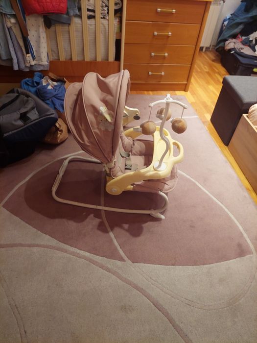 Детски шезлонг люлеещ