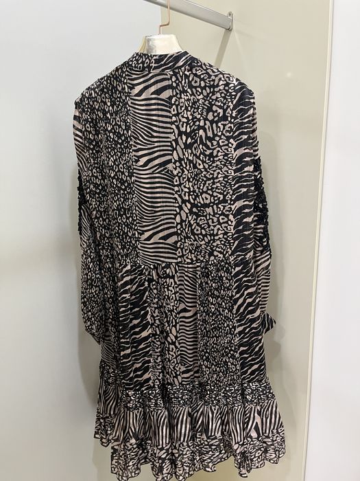 Платье женское турецкого производства осенне-зимнее, размер 38