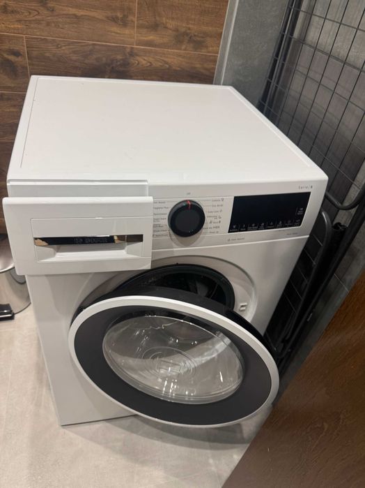 Дава се под наем Двустаен апартамент в София, Хиподрума - 94 кв.м за 1000 € - Снимка #9