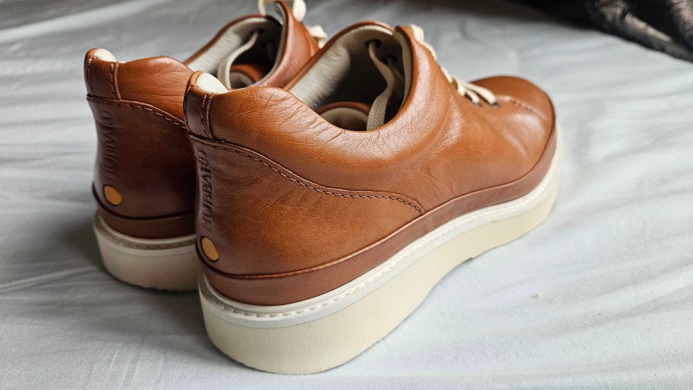 Кожаные кеды бежевые