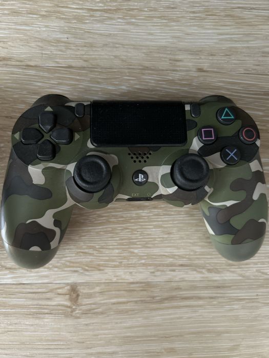 Set Volan + pedale, schimbator Logitech G29 si controller PS4 Dual Shock Army
