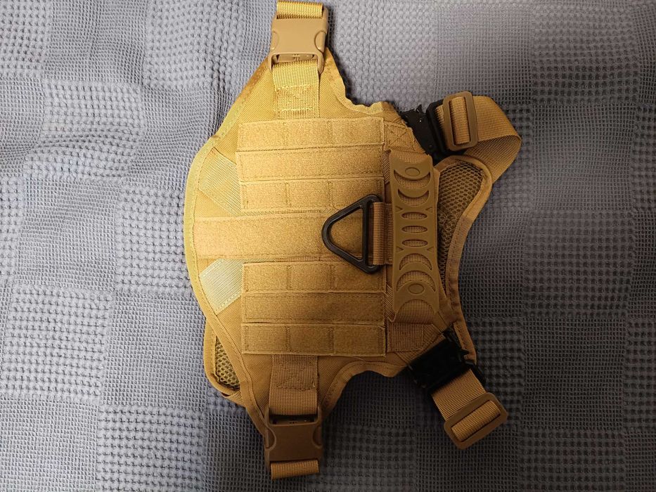 Тактическа жилетка нагръдник за куче