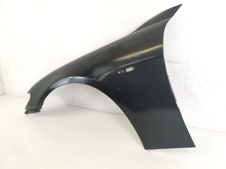 Ляв преден калник за БМВ Серия 7 / BMW Seria 7 E65/E66 [фейслифт] [ -