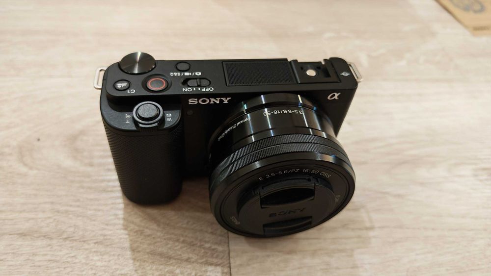 Sony ZV-E10 Kit + 3 объектива + Lexar 128GB V60