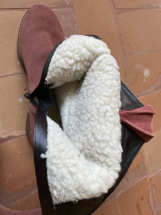 Cizme imblanite din piele intoarsa