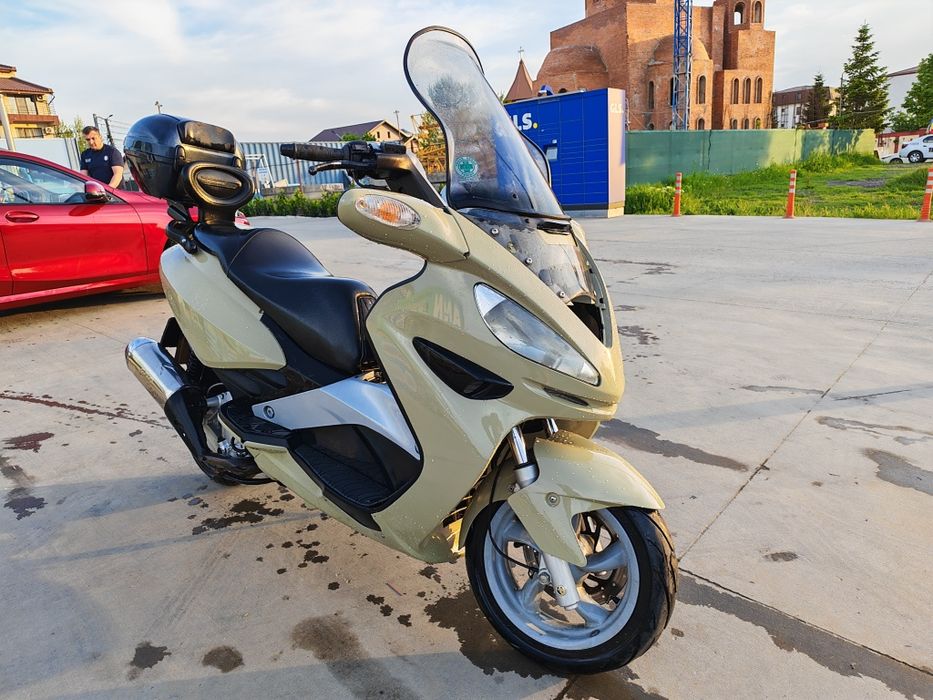 Malaguti Madison 400