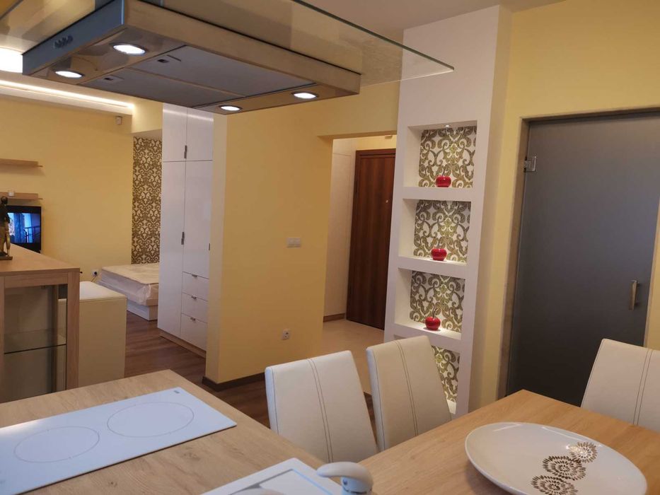 Дава се под наем Двустаен апартамент в София, Лозенец - 56 кв.м за 600 € - Снимка #4