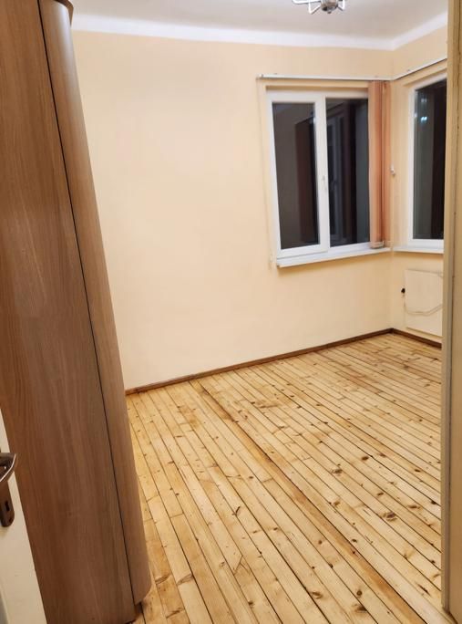 Дава се под наем Двустаен апартамент в София, Център - 45 кв.м за 580 € - Снимка #1