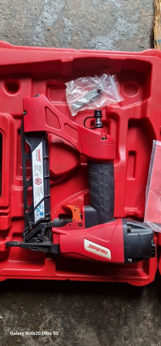 Capsator profesional, industrial HAUBOLD